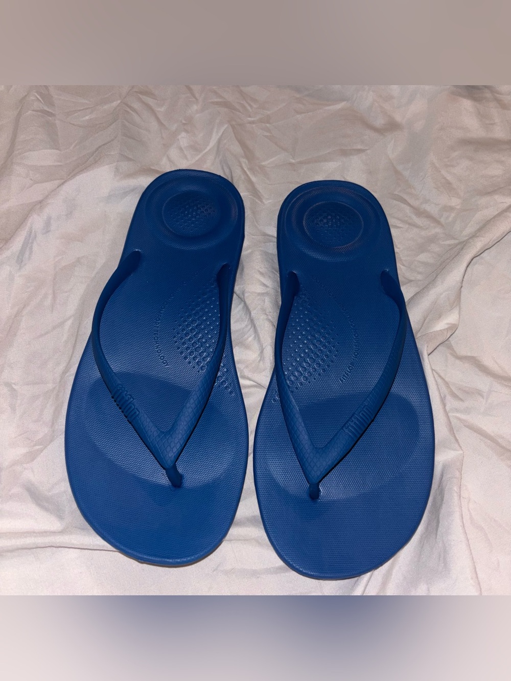 Fitflop Women's Royal Blue IQUSHION ergonomic flip-flops